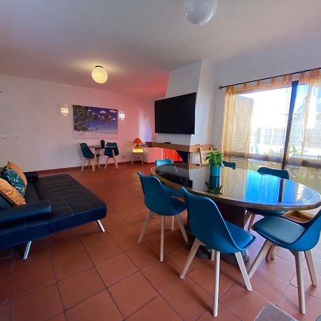 Summer House, Only 2 Minutes To The Beach In Vilamoura! Villa Bagian luar foto
